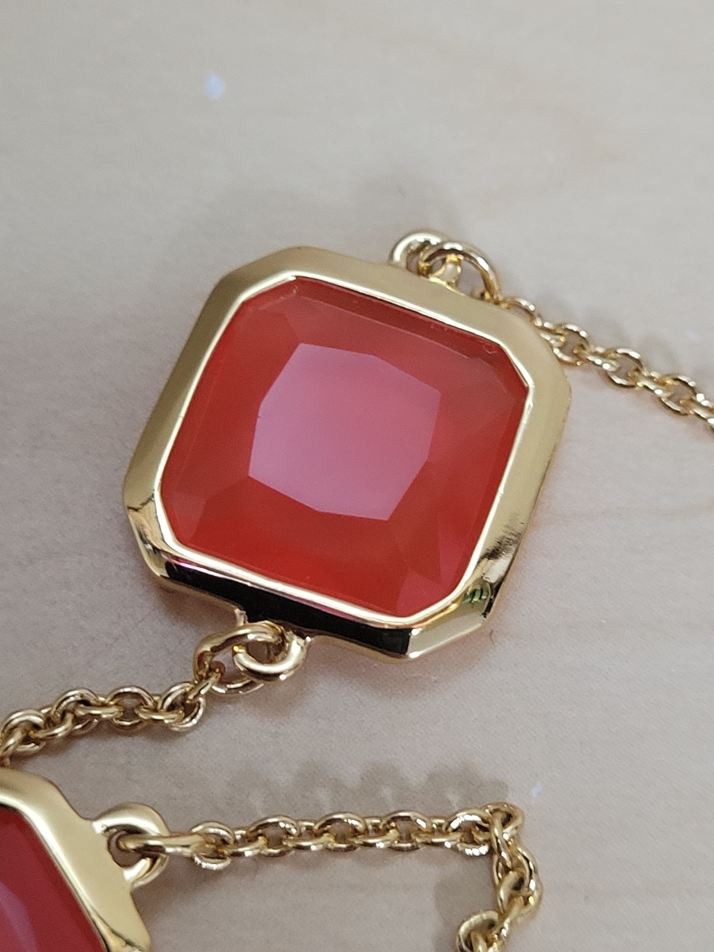 Kate Spade Pink/Orange Faceted Gem Station necklace 32" Long Gold-Tone NWT